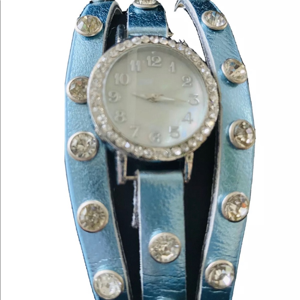 💎 Rhinestone 3 strand bracelet watch⌚️